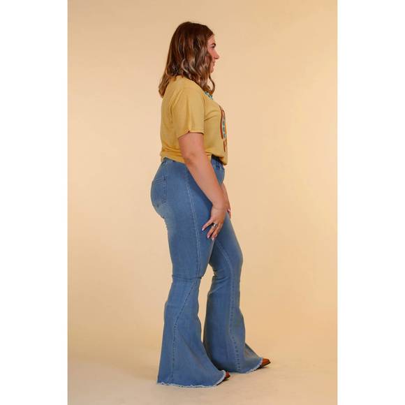 NEW SOUTHERN GRACE the jolene high rise flare denim in light wash - Picture 8 of 10